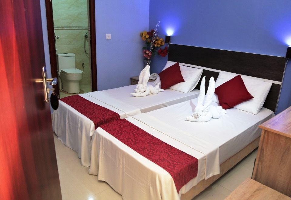 هتل الیت بیچ مالدیو